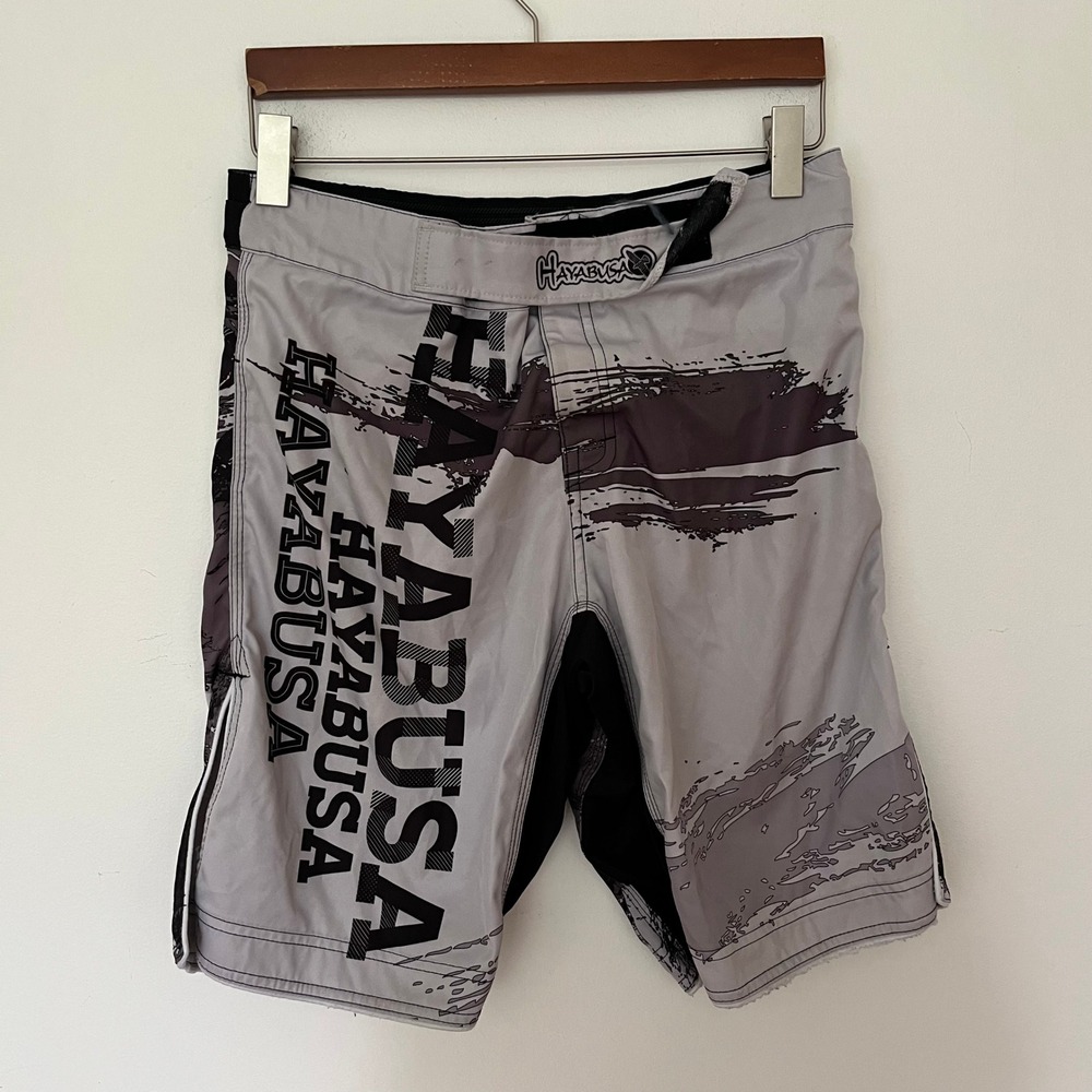 Hayabusa MMA Fight Shorts Mens 32 Grey Black Grappling BJJ Kickboxing